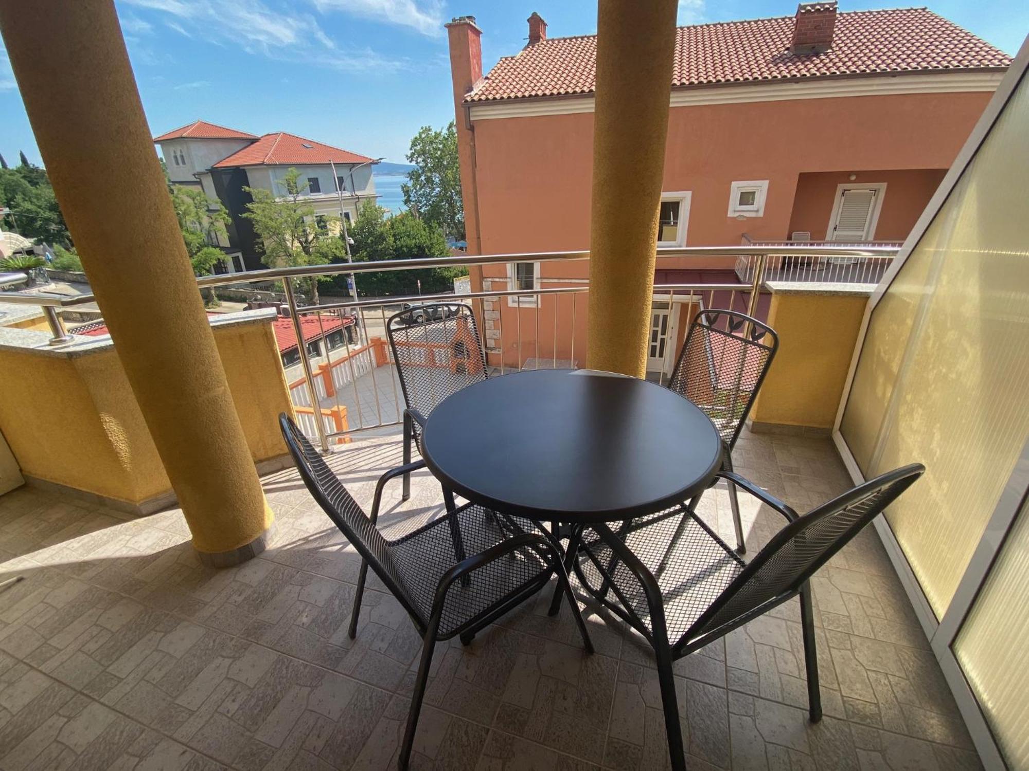 Ferienwohnung Duerr Crikvenica Exterior foto